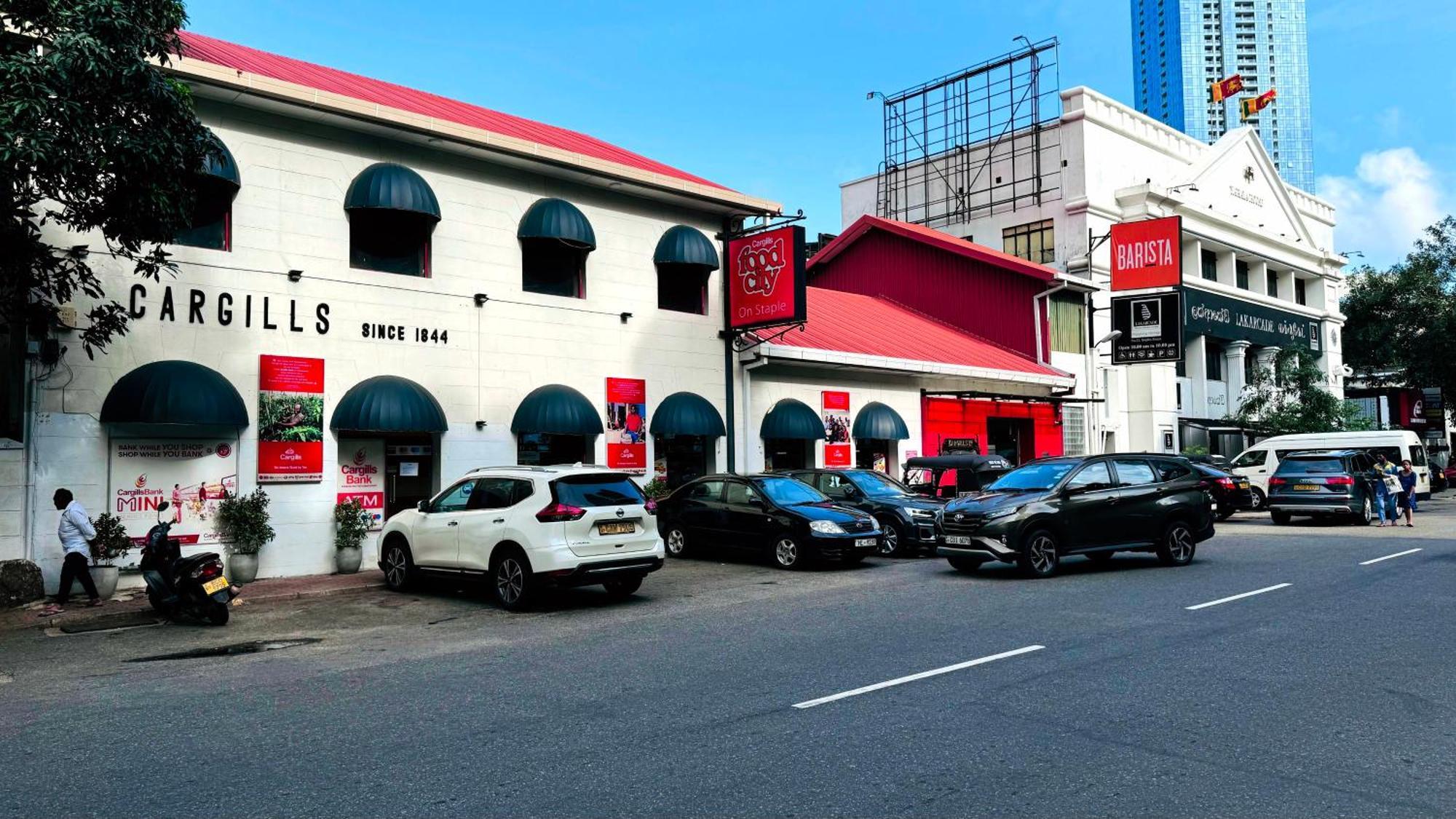 Cosy Home In Heart Of Colombo At Capitol Twinpeaks. Bagian luar foto